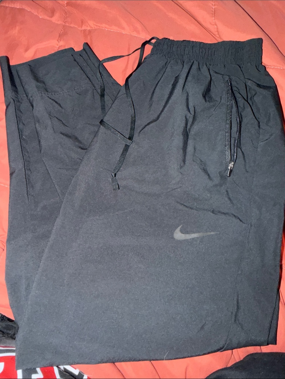 Nike Black Men's Jogger Sweatpants with Subtle Swoosh